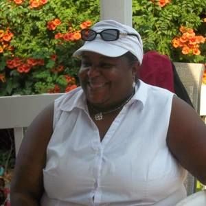 Meet your Posher, Lynette